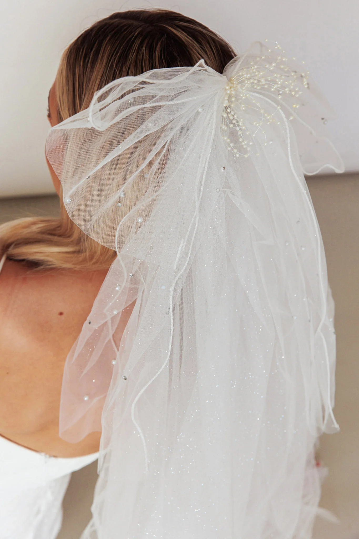 Isa Glitter & Pearl Veil White - Sonourner