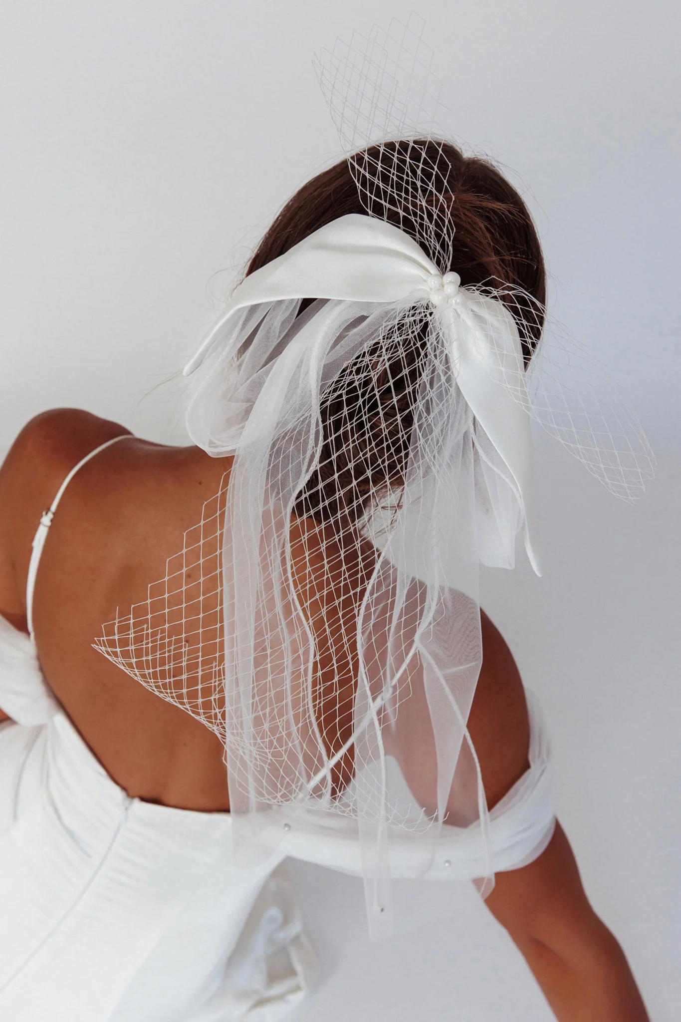 Esther Pearl & Bow Bridal Veil White - Sonourner